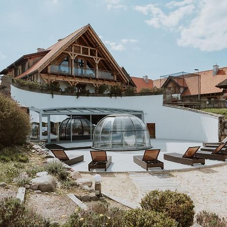 Osada Gleboczek. Vine Resort&Spa Wielki Głęboczek Εξωτερικό φωτογραφία