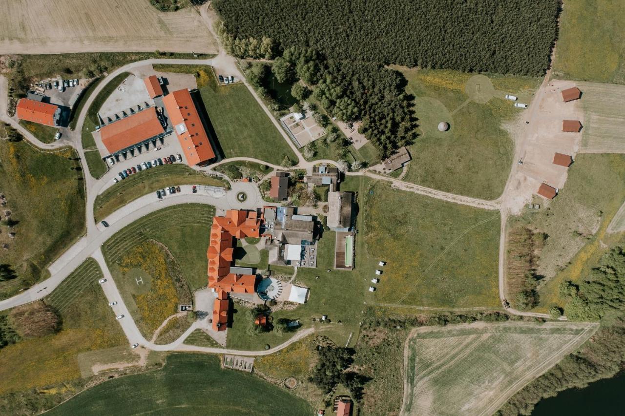 Osada Gleboczek. Vine Resort&Spa Wielki Głęboczek Εξωτερικό φωτογραφία
