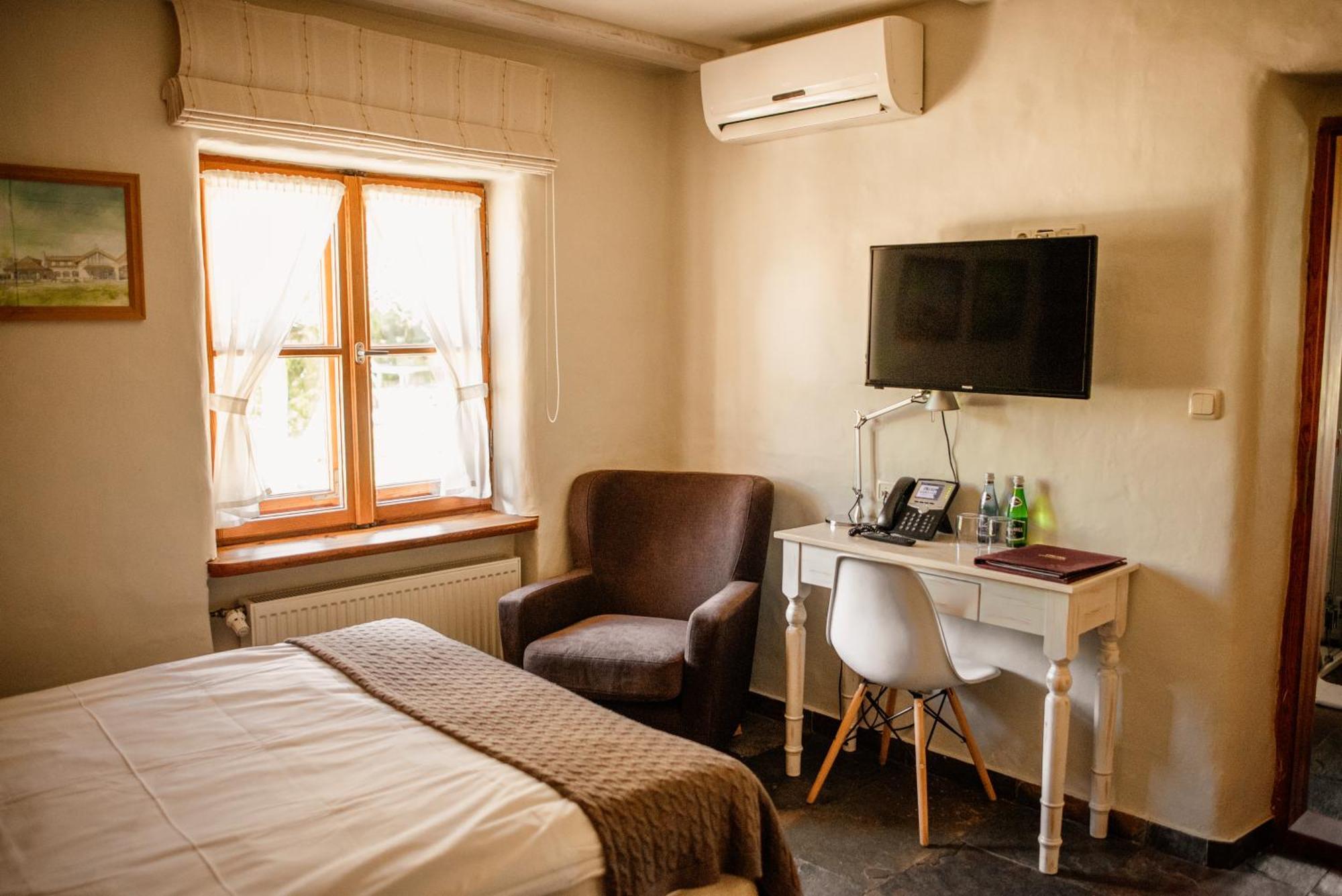 Osada Gleboczek. Vine Resort&Spa Wielki Głęboczek Εξωτερικό φωτογραφία